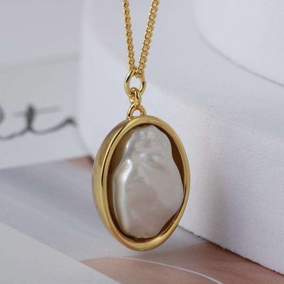 Celine Gold Signature Engraved Pendant Necklace - Picture 2 of 10